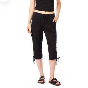 NWT UnionBay Capri Crop Pants